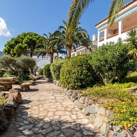 La Farella La Coma 65 Con Jardín Y Piscina Comunitaria Gerona