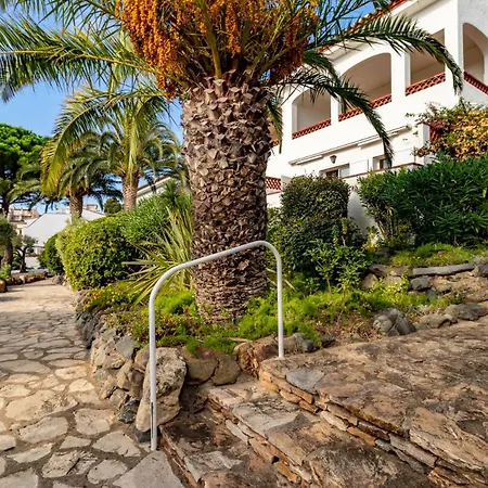 La Farella La Coma 65 Con Jardín Y Piscina Comunitaria Gerona